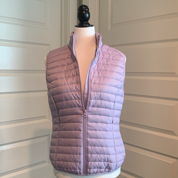 JOE FRESH Ladies Puffer Vest - Picture 2 of 15